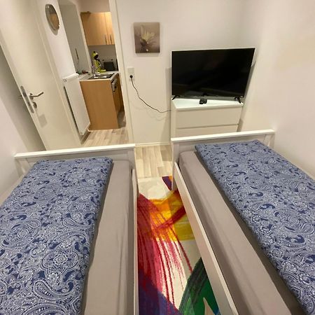 Schoen, Praktisch & Zentrale Lage Bergrheinfeld Εξωτερικό φωτογραφία